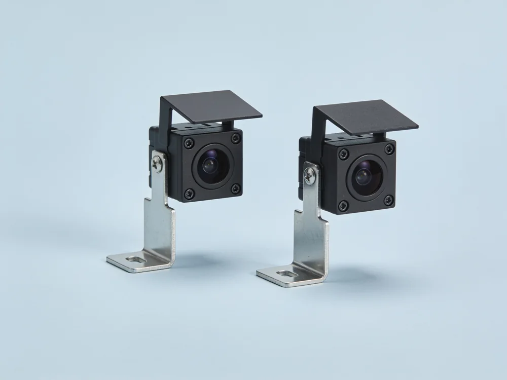 Through-beam lane sensor pair